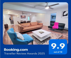 Modern and spacious villa close to NYC/Brooklyn/Queens/Garden City